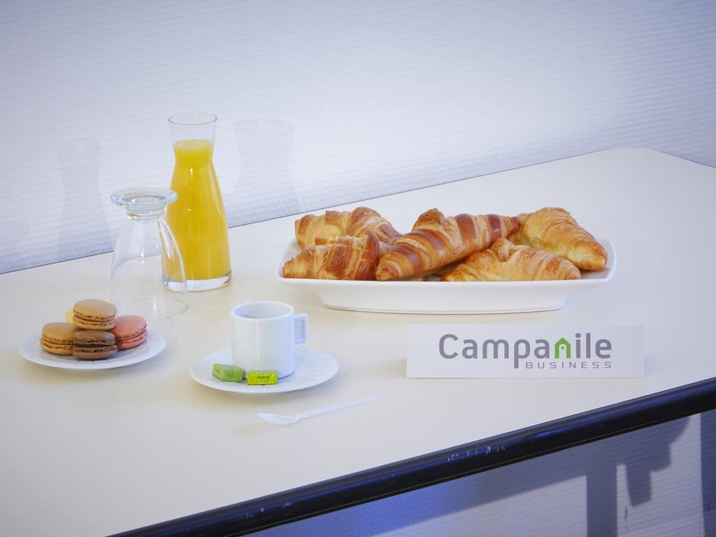Campanile Versailles Buc Buc  Ngoại thất bức ảnh